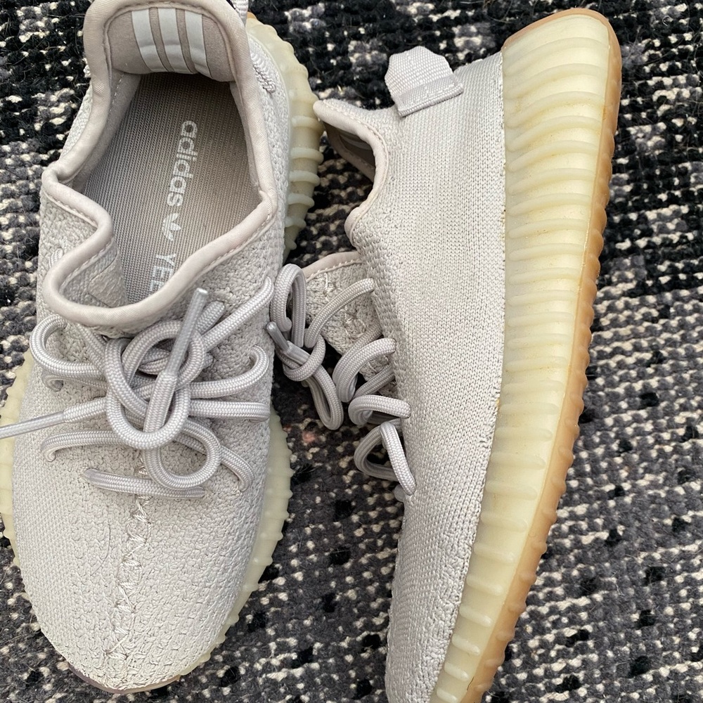 Yeezy sesame 350 V2